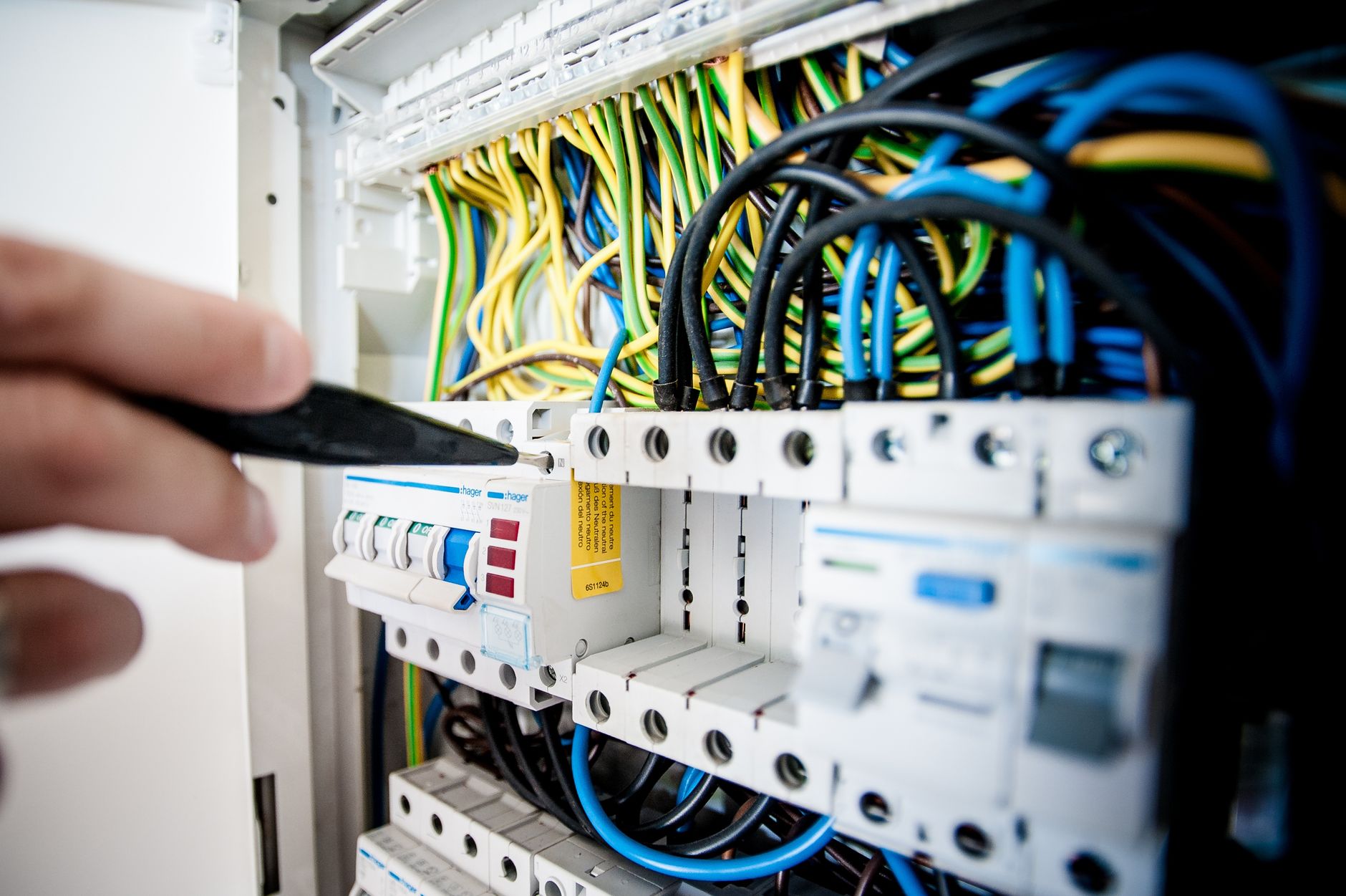Électricien à Agen